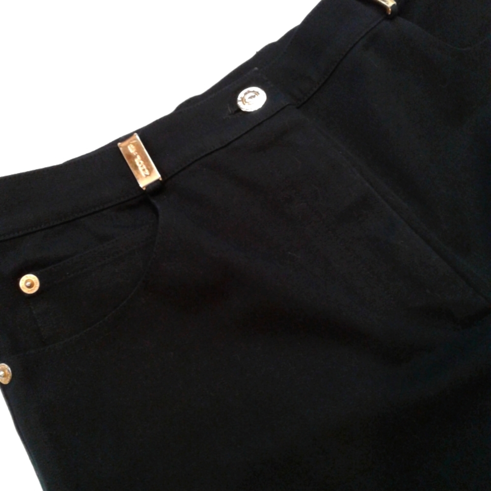 St John sport pants with gold accents